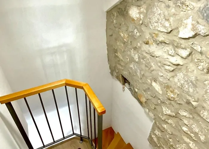 Stone House Bratus - Steps From The * Baška Voda
