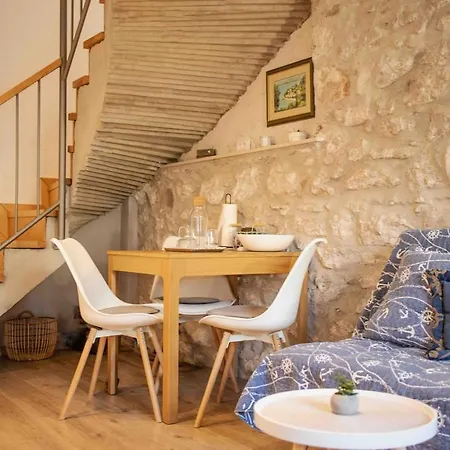 Apartamento Stone House Bratus - Steps From The